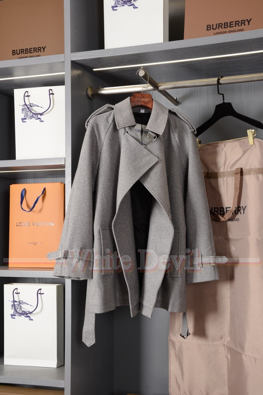 하얀악마 버버리 코트 (6).jpg