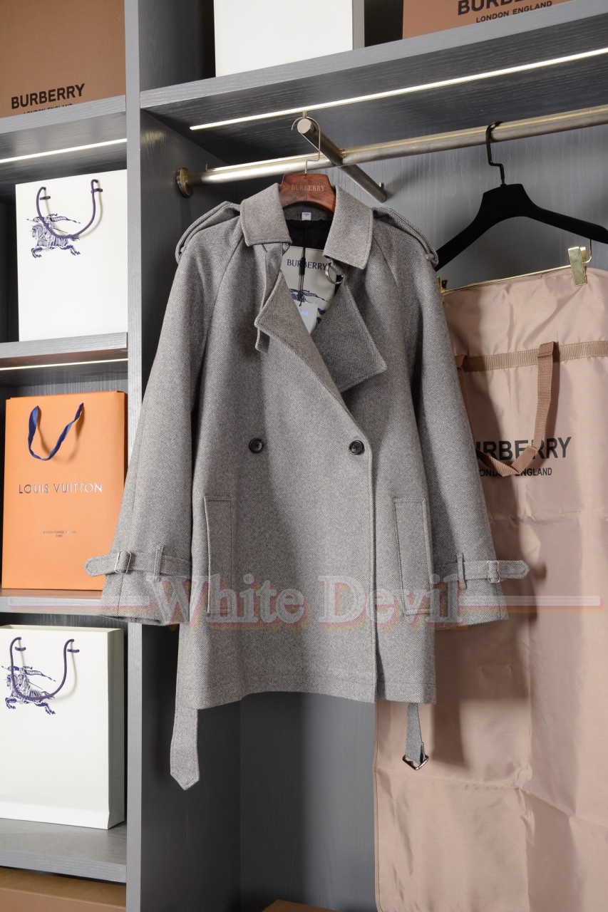 하얀악마 버버리 코트 (5).jpg