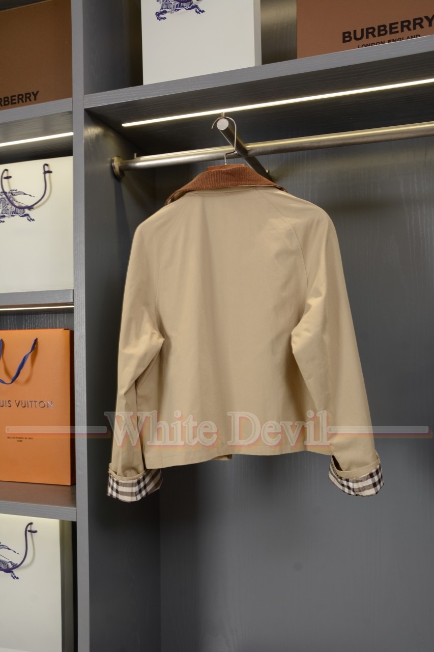 하얀악마 버버리 자켓 (12).jpg
