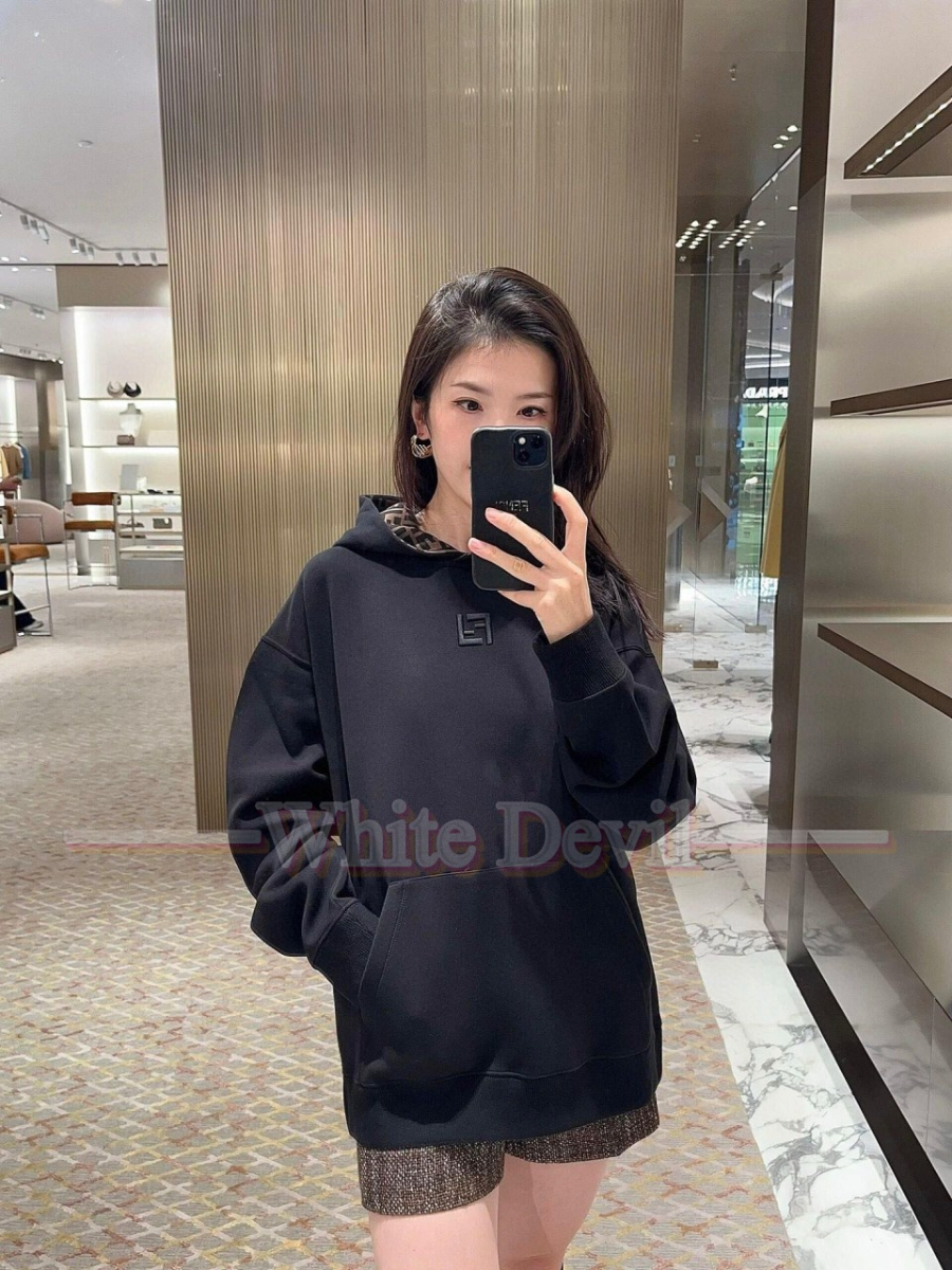 하얀악마 펜디 후드티 (2).jpg