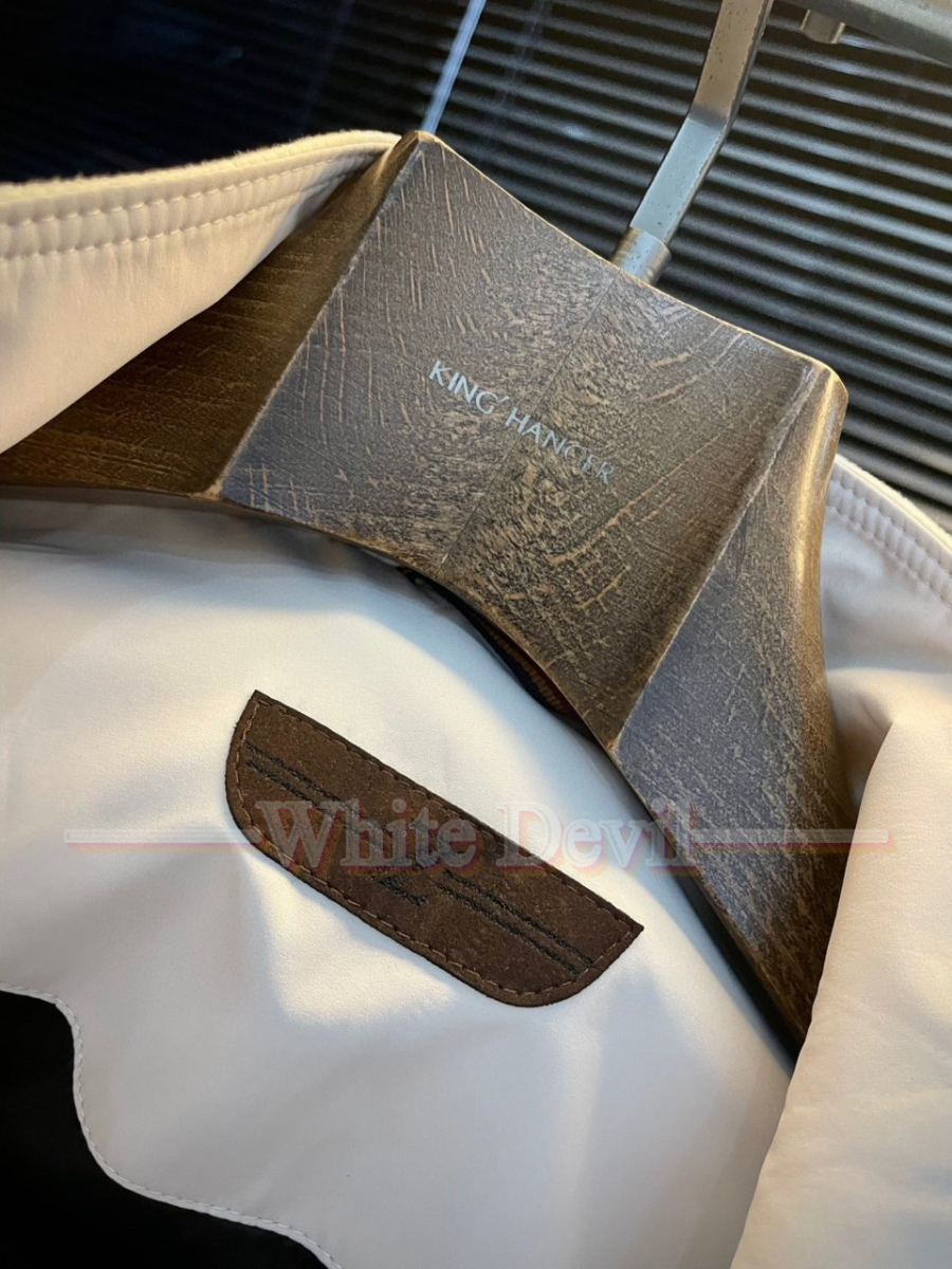 하얀악마 제냐 조끼 (7).jpg