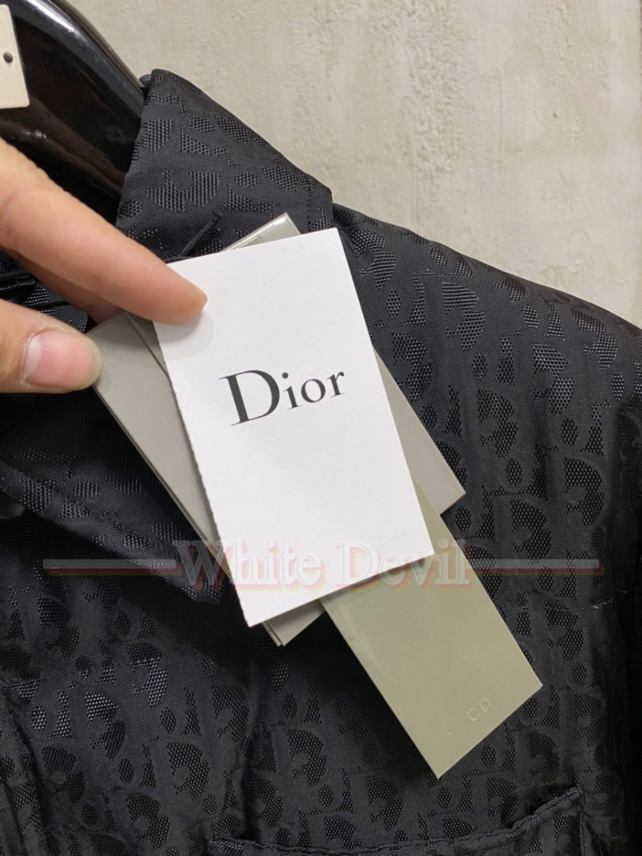 하얀악마 디올 패딩 (9).jpg