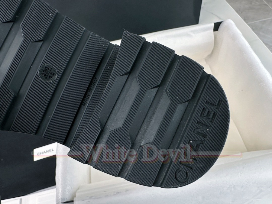 하얀악마 샤넬 워커 (17).jpg