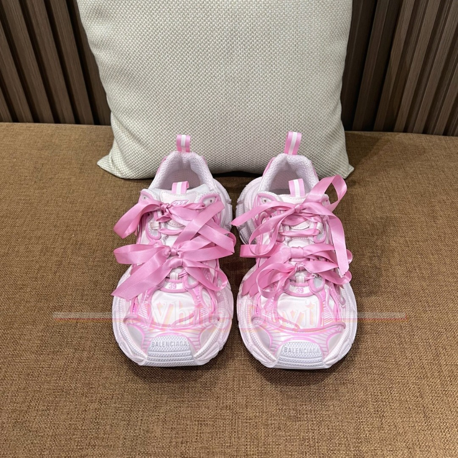 하얀악마 발렌 운동화 (2).jpg