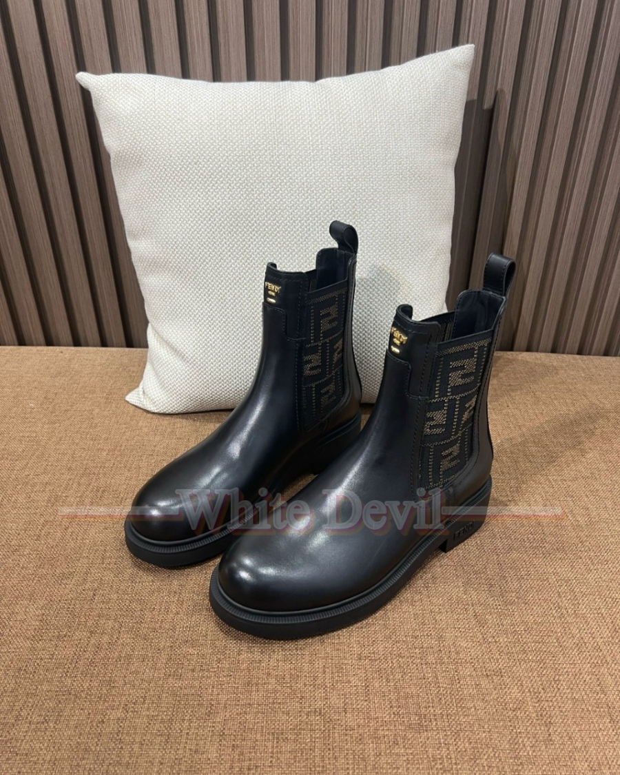 하얀악마 펜디 부츠 (5).jpg