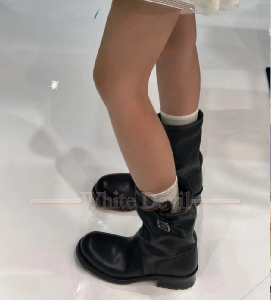 하얀악마 프라다 부츠 (1).jpg