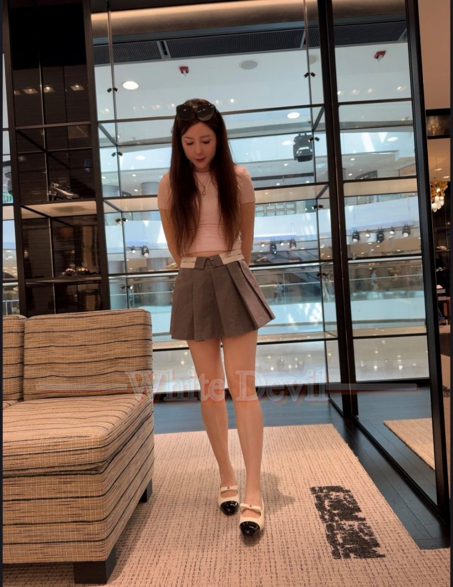 하얀악마 샤넬 플랫 (1).jpg