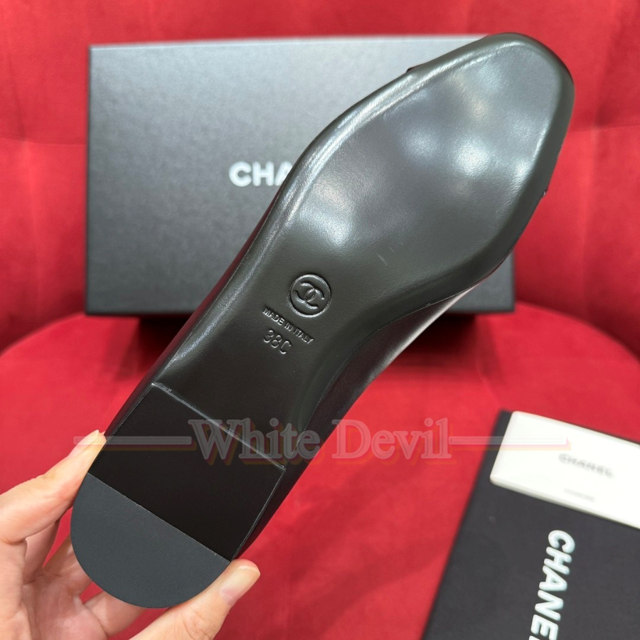 하얀악마 샤넬 플랫 (12).jpg