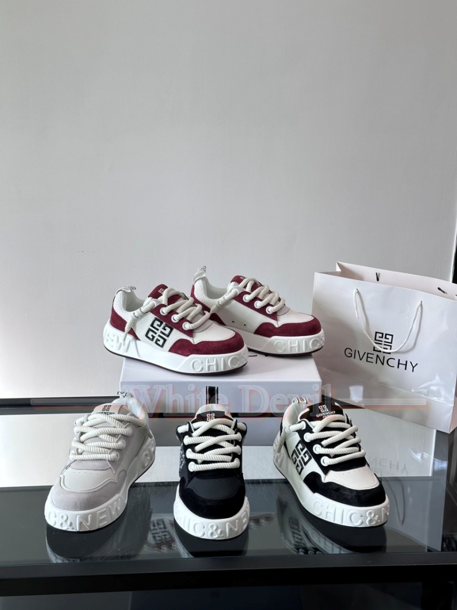 하얀악마 지방시 운동화 (1).jpg