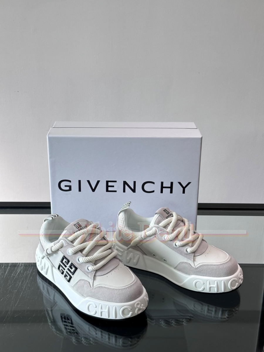 하얀악마 지방시 운동화 (5).jpg