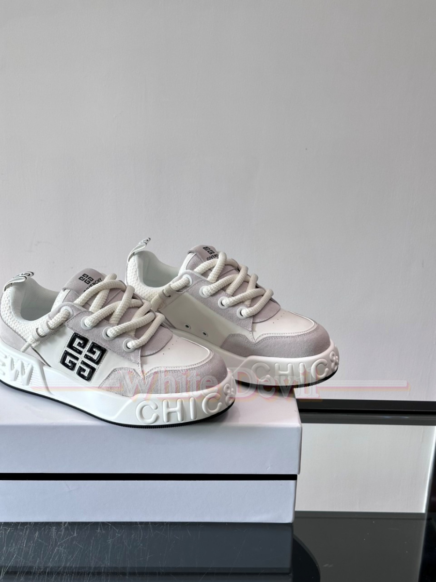 하얀악마 지방시 운동화 (11).jpg