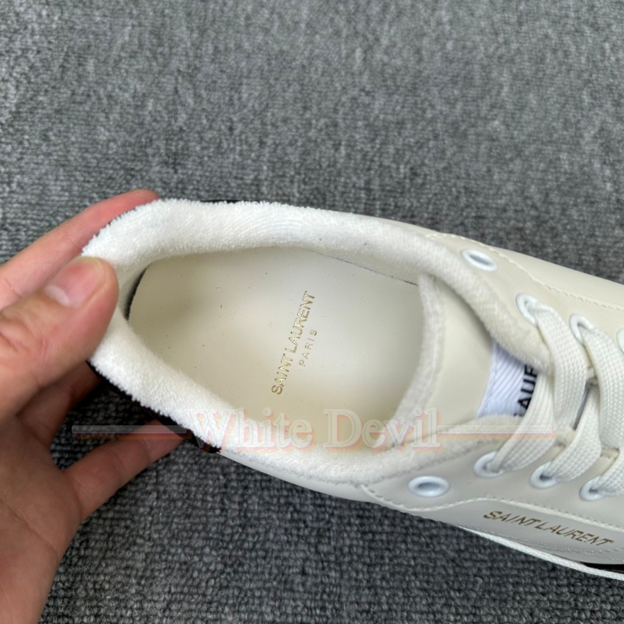 하얀악마 생로랑 신발 (14).jpg