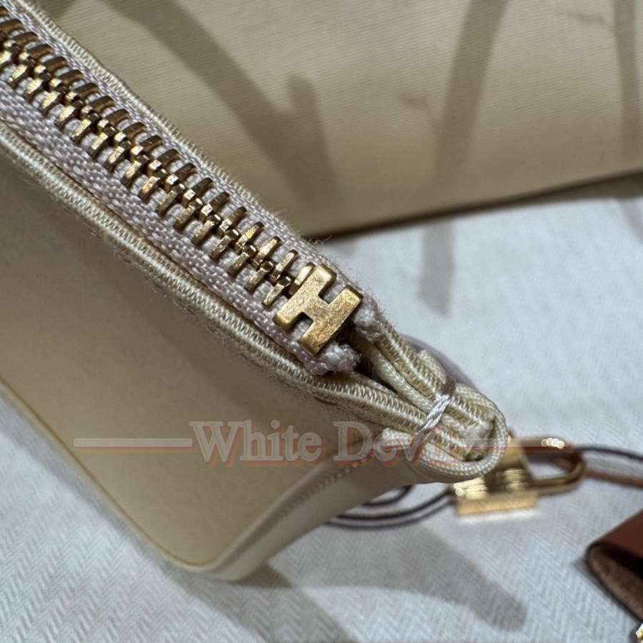 하얀악마 에르백 (16).jpg