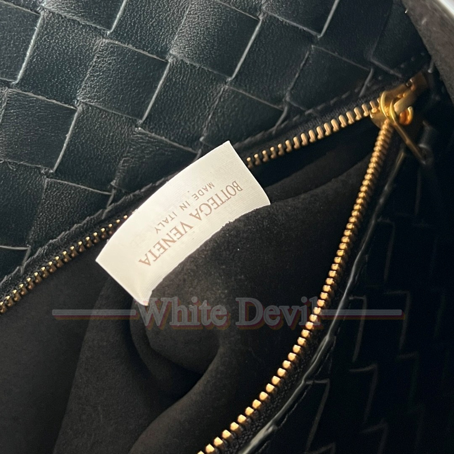 하얀악마 보테가 가방 (10).jpg