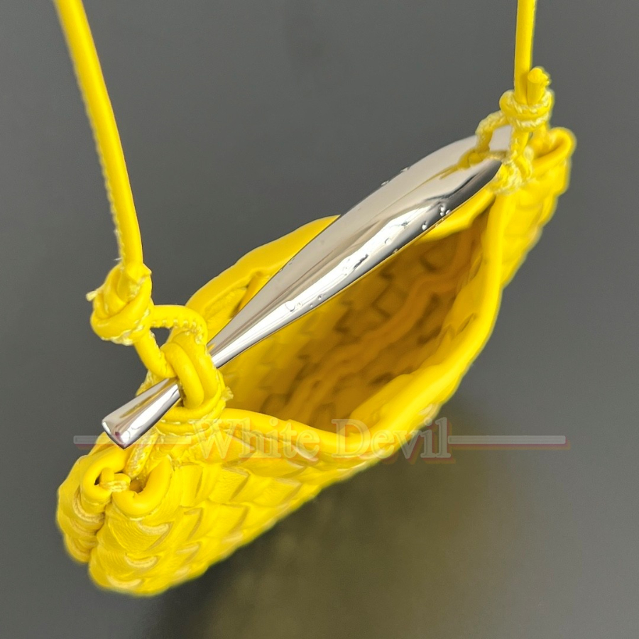 하얀악마 보테가 가방 (5).jpg