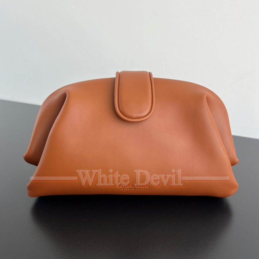 하얀악마 보테가 가방 (2).jpg