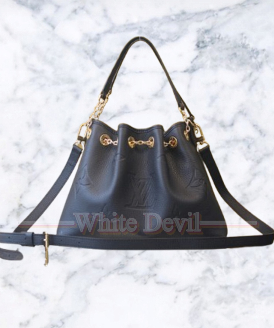 하얀악마 루이비통 가방 (11).jpg