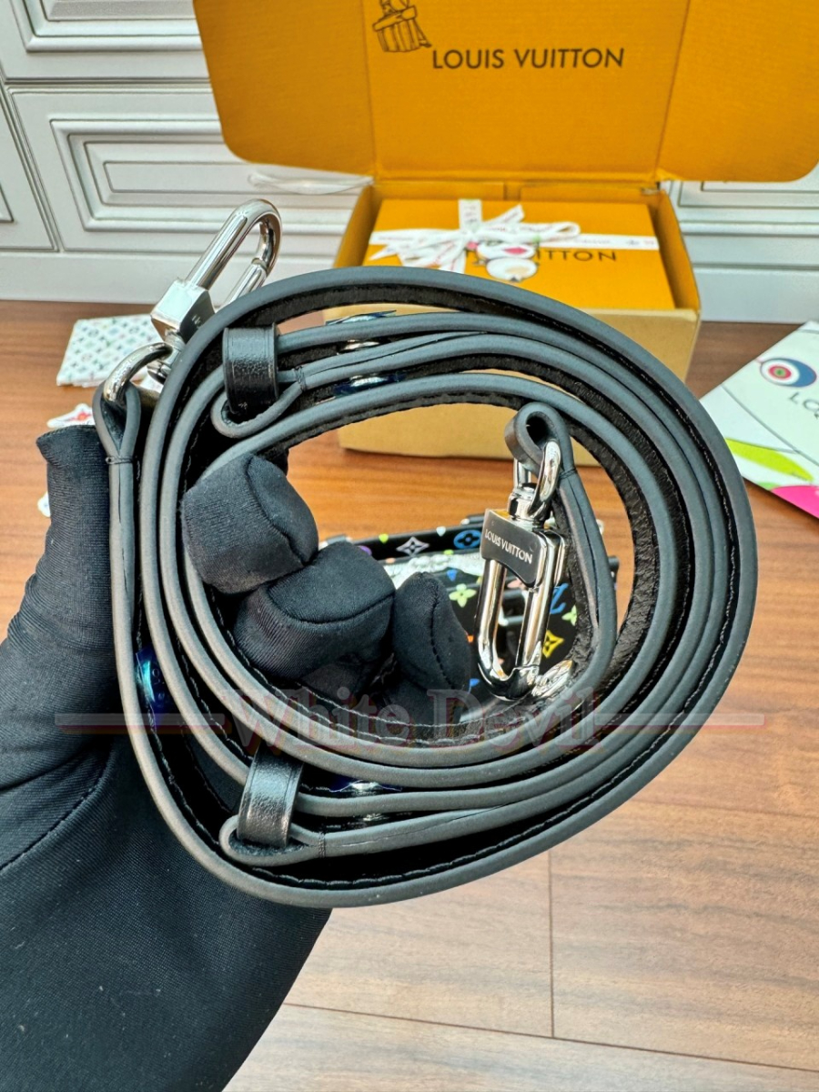 하얀악마 루이비통 가방 (22).jpg