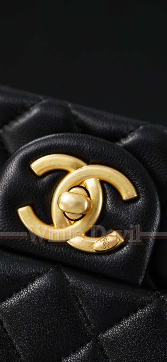 하얀악마 샤넬 가방 (15).jpg