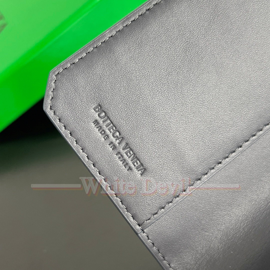 하얀악마 보테가 지갑 (7).jpg