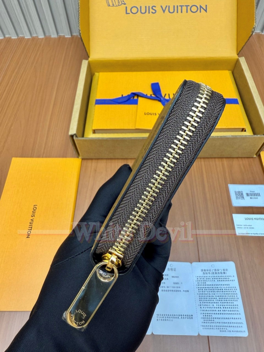 하얀악마 루이비통 지갑 (7).jpg