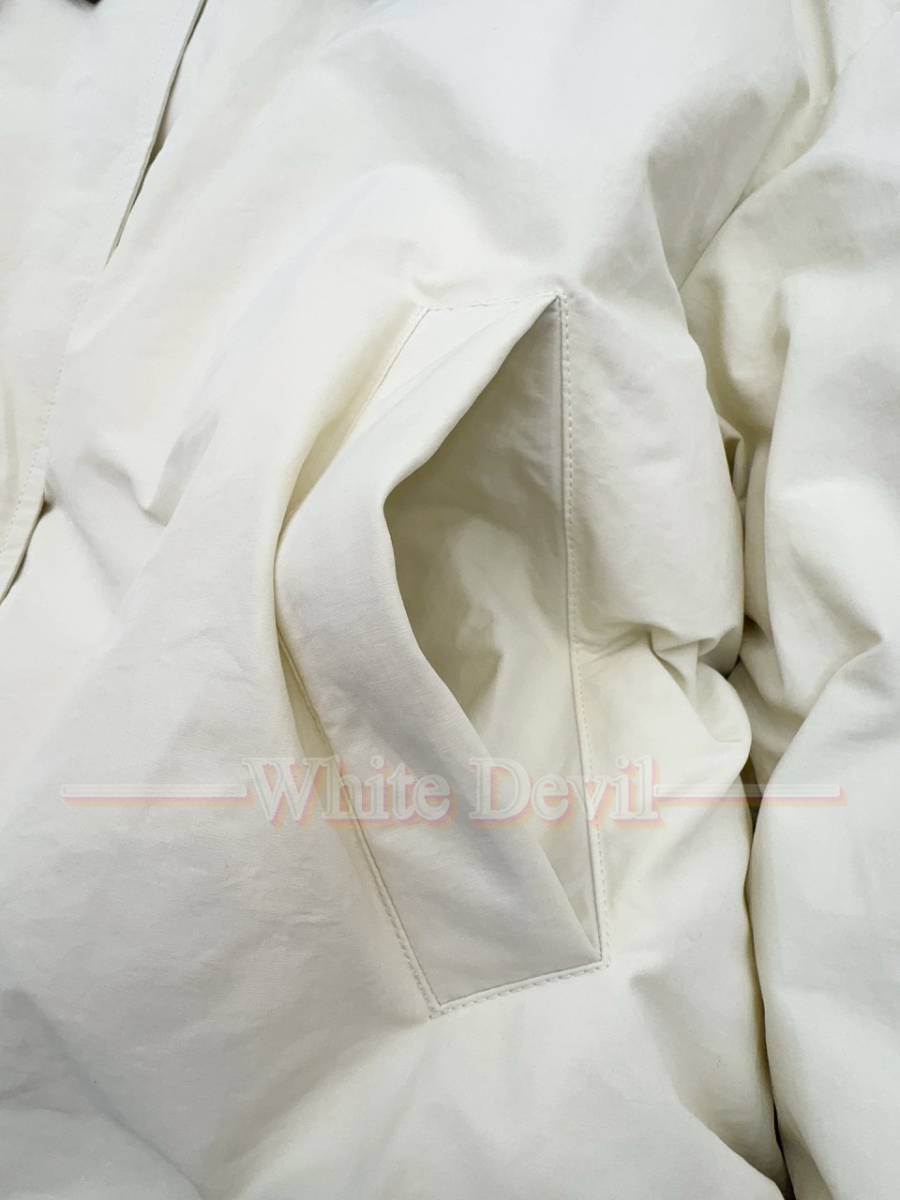 하얀악마 로에베 패딩 (17).jpg