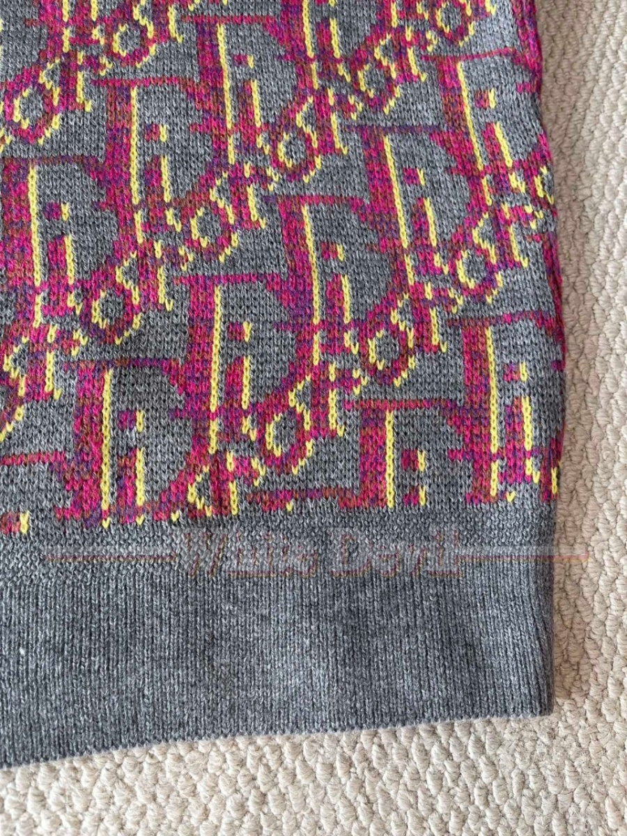 하얀악마 디올 스웨터 (17).jpg