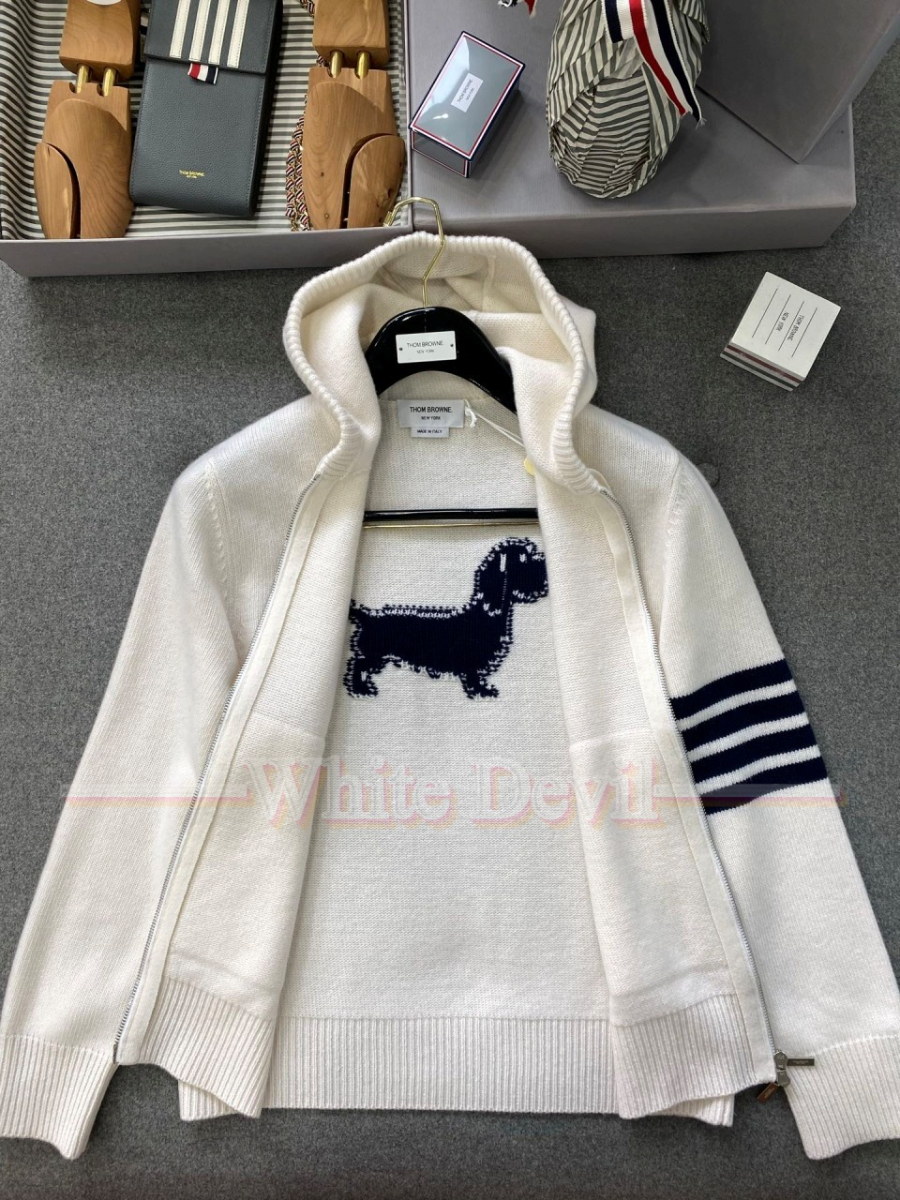 하얀악마 톰브라운 집업 (5).jpg