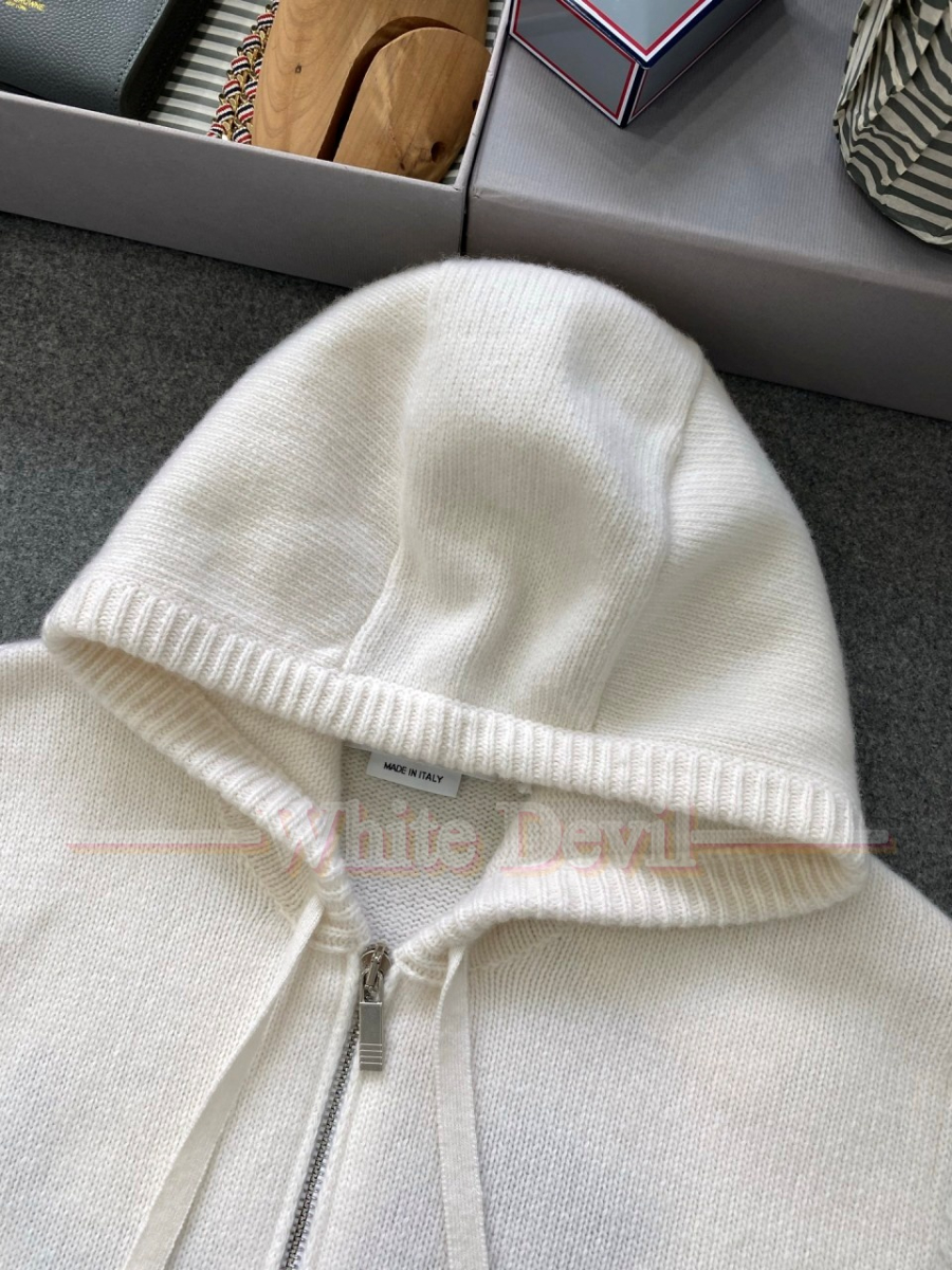 하얀악마 톰브라운 집업 (12).jpg