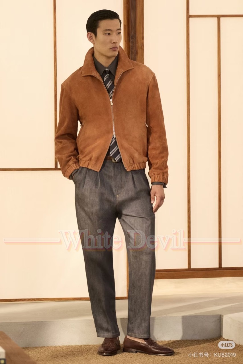 하얀악마 쿠치넬리 자켓 (1).jpg