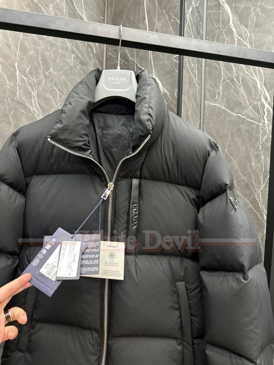 하얀악마 프라다 패딩 (4).jpg