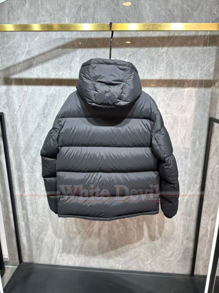 하얀악마 버버리 패딩 (4).jpg