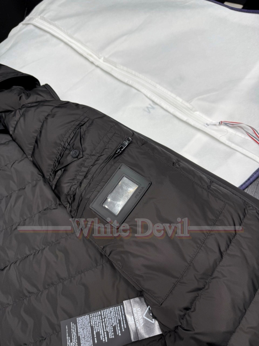 하얀악마 프라다 점퍼 (13).jpg