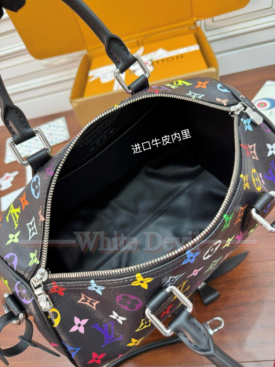 하얀악마 루이비통 가방 (5).jpg