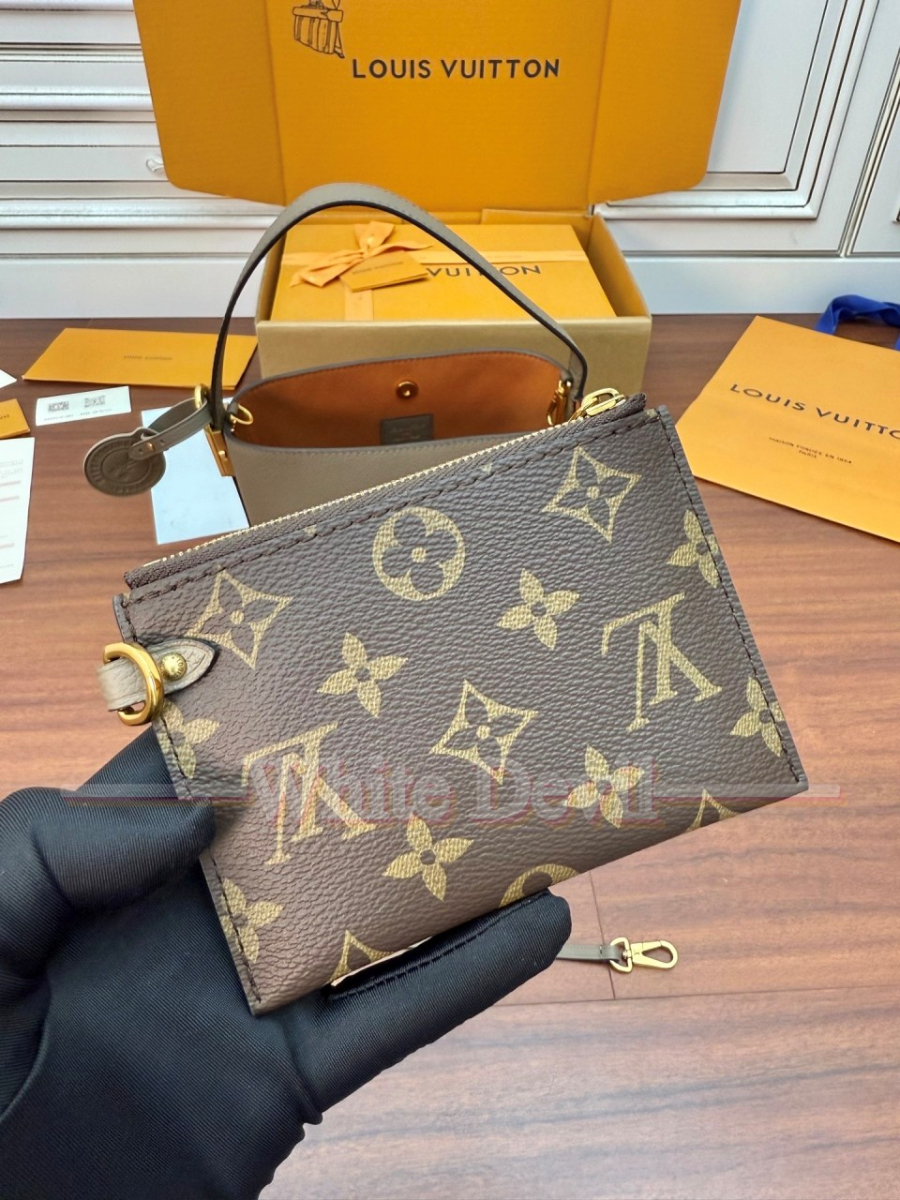 하얀악마 루이비통 가방 (24).jpg