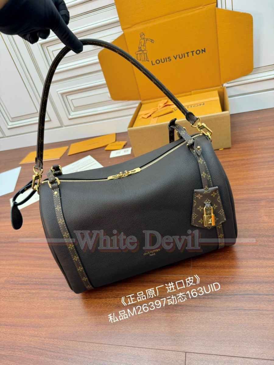 하얀악마 루이비통 가방 (5).jpg