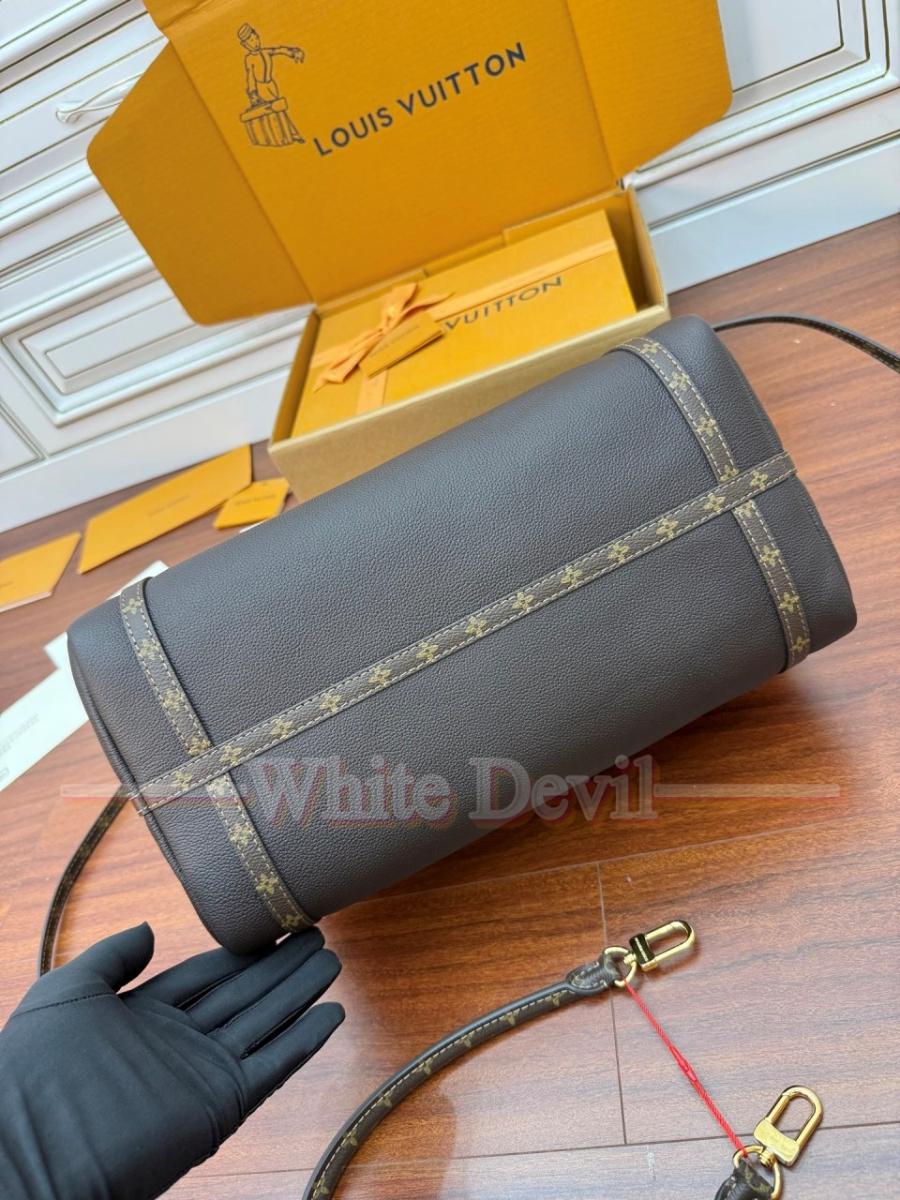 하얀악마 루이비통 가방 (16).jpg