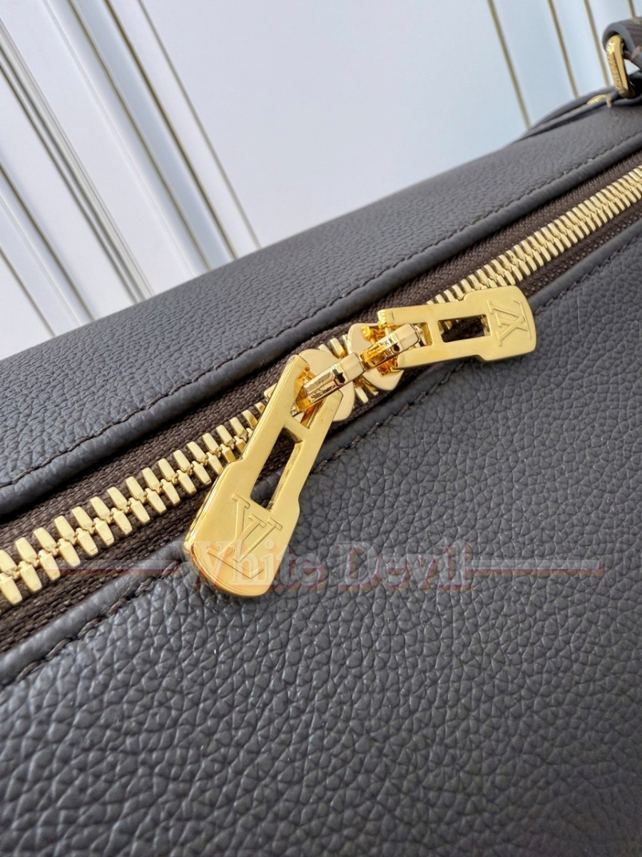 하얀악마 루이비통 가방 (18).jpg