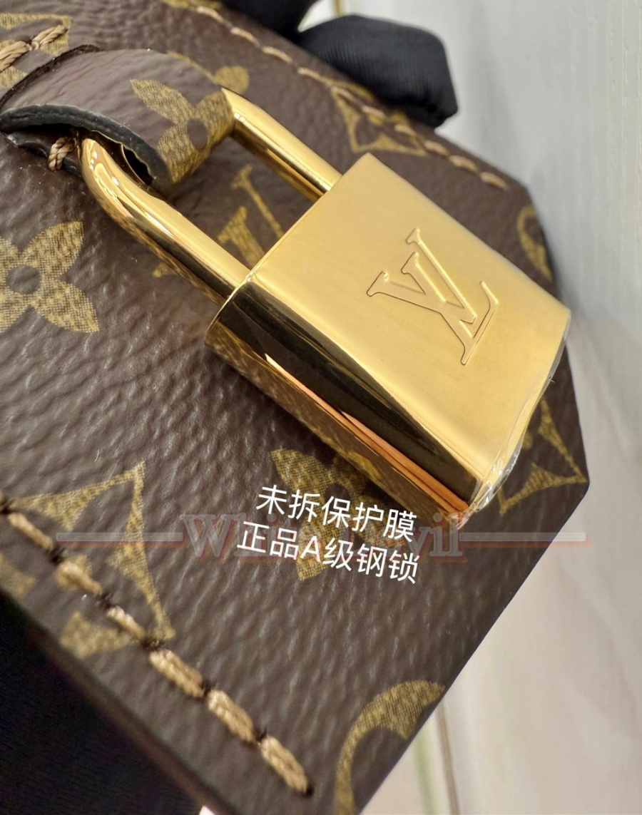 하얀악마 루이비통 가방 (19).jpg