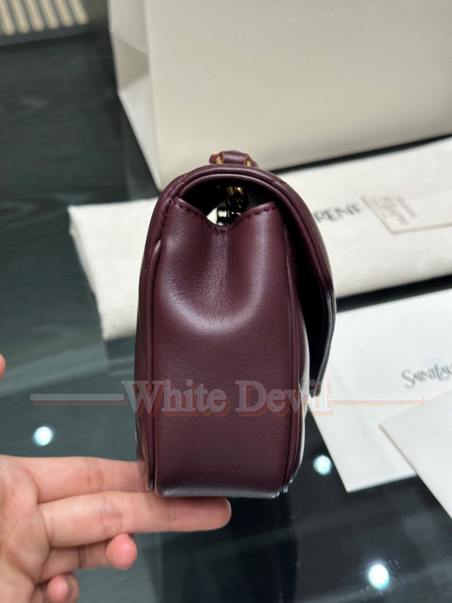 하얀악마 생로랑 가방 (3).jpg