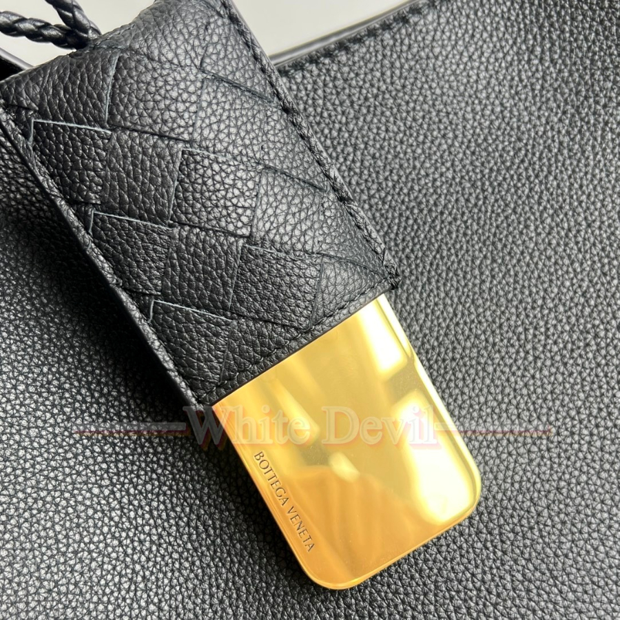 하얀악마 보테가 가방 (9).jpg