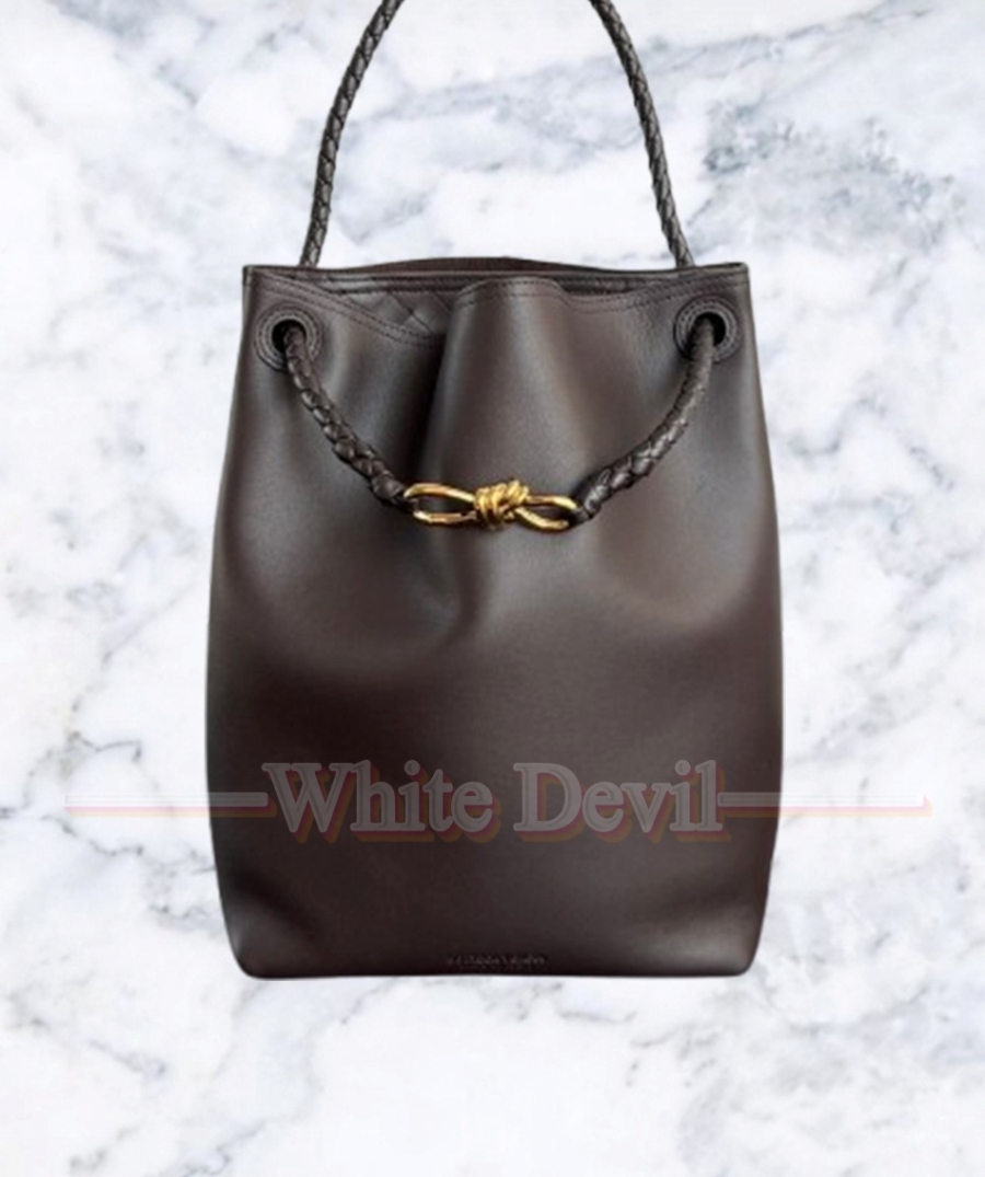 하얀악마 보테가 가방 (11).JPG