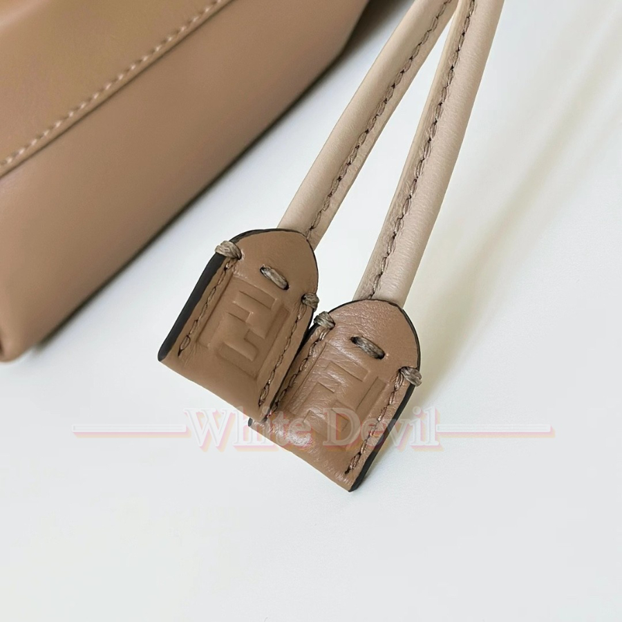 하얀악마 펜디 가방 (8).jpg