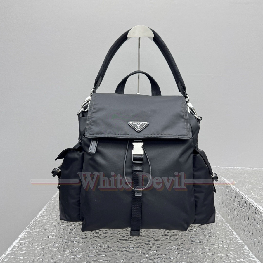 하얀악마 프라다 가방 (2).jpg