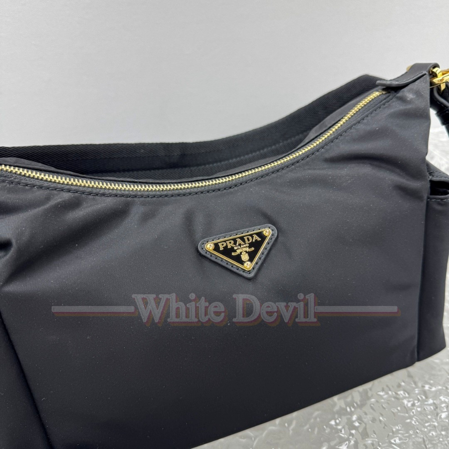 하얀악마 프라다 가방 (7).jpg