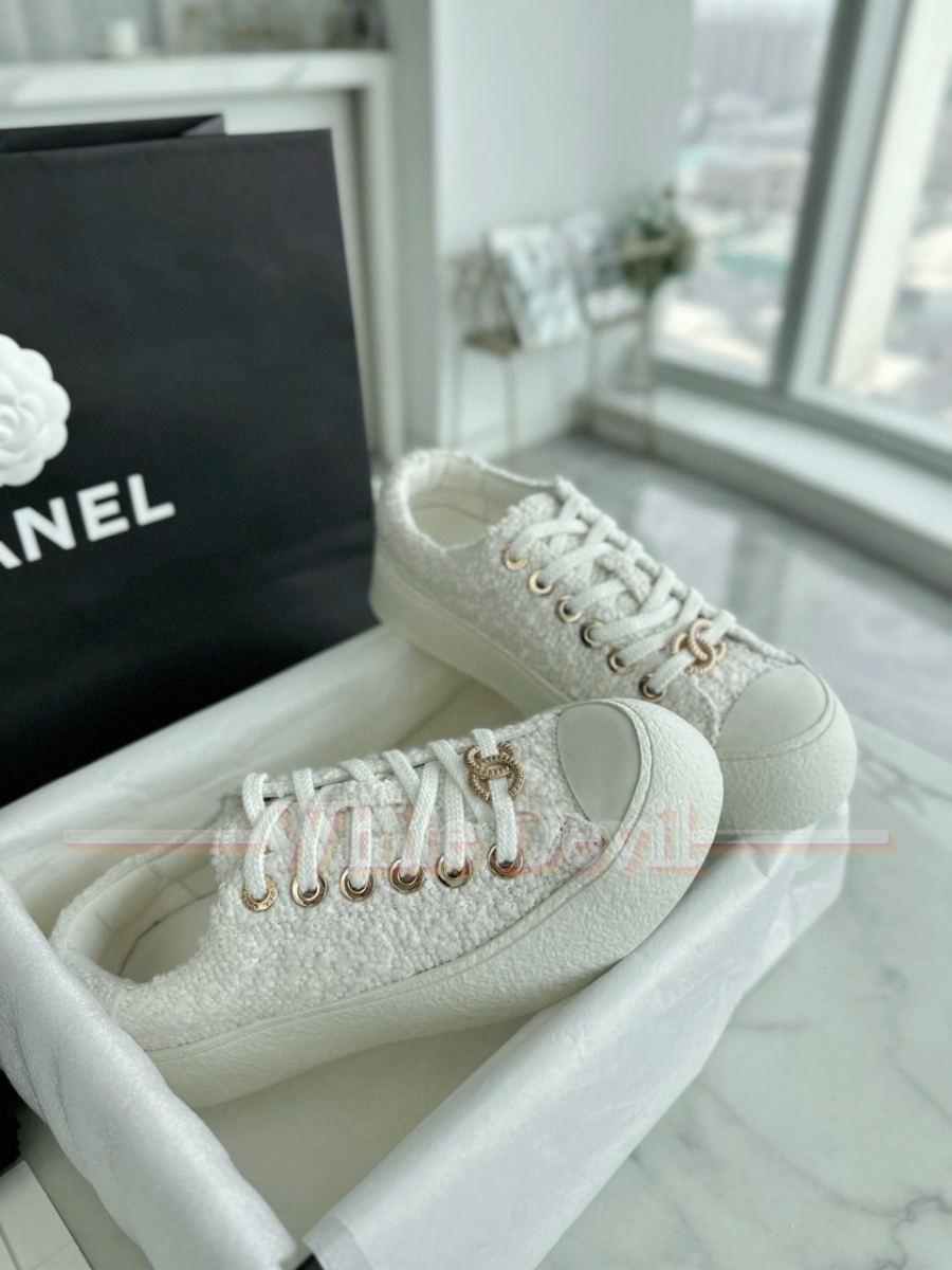 하얀악마 샤넬 신발 (8).jpg