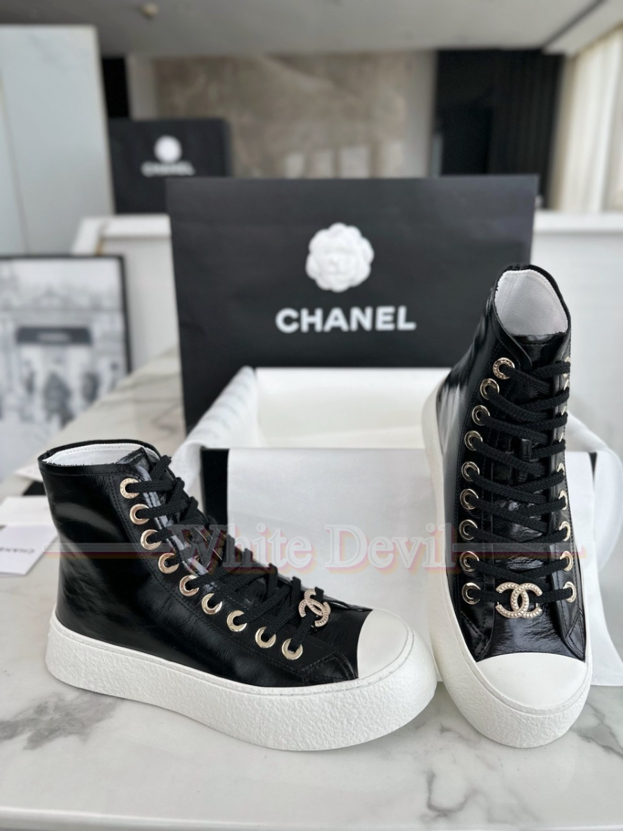 하얀악마 샤넬 신발 (3).jpg