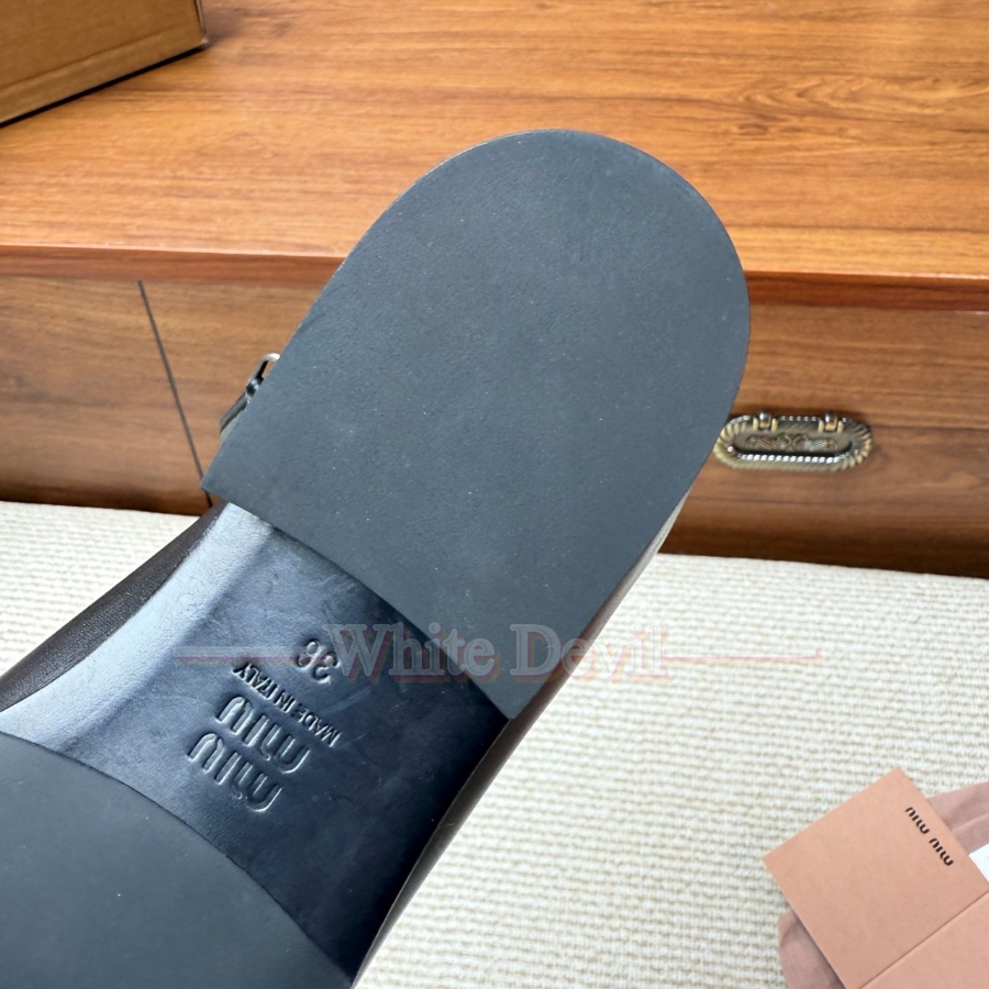 하얀악마 미우 신발 (11).jpg