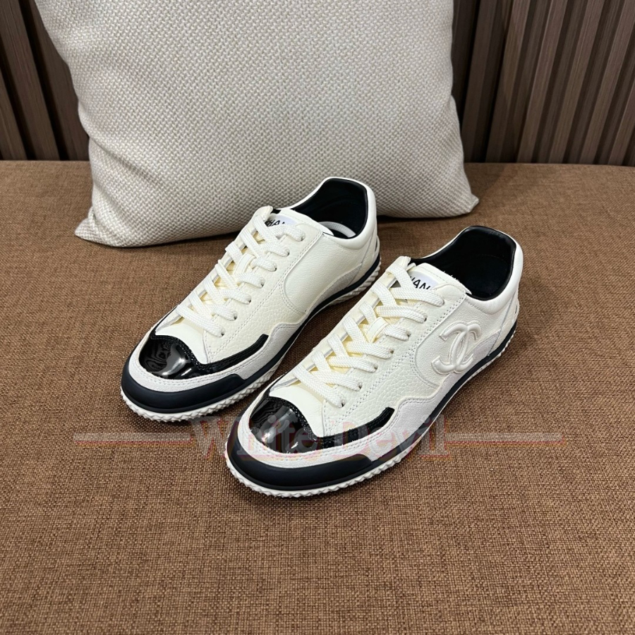 하얀악마 샤넬 신발 (3).jpg