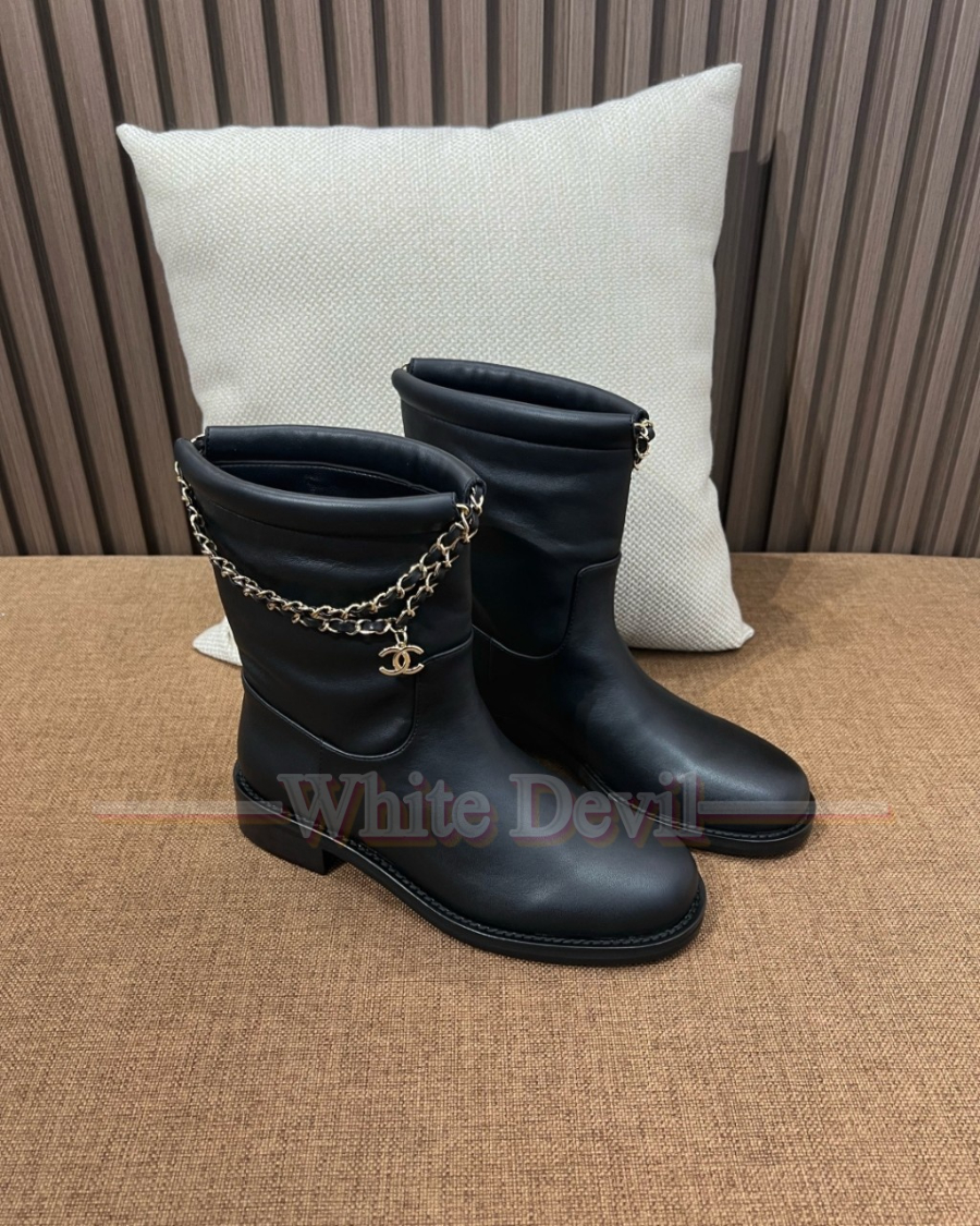 하얀악마 샤넬 신발 (3).jpg